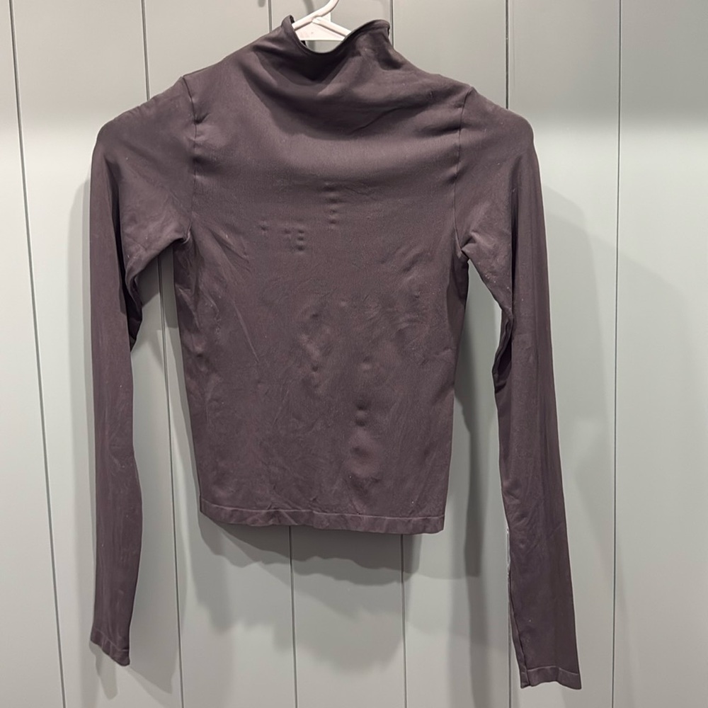 SKIMS soft smoothing turtleneck